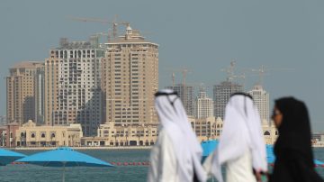 عدد سكان قطر 2021 المواطنين والوافدين
