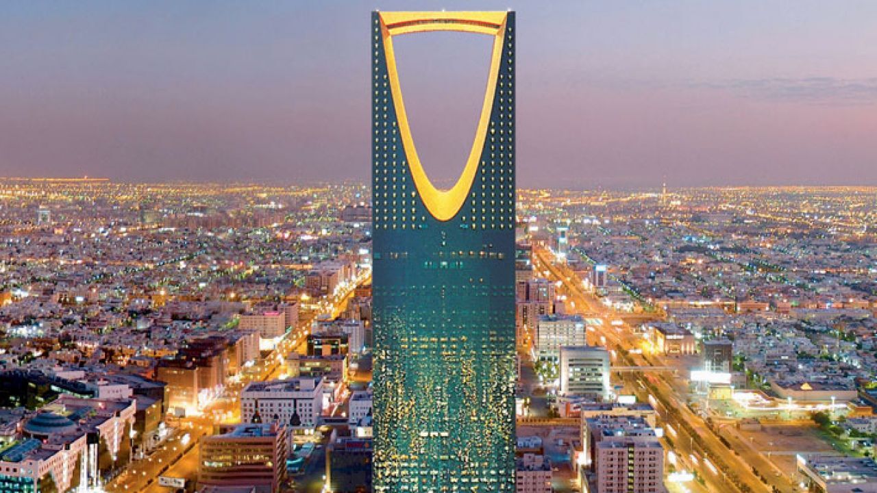 ما هي أكبر مدينة في السعودية وكم عدد سكانها