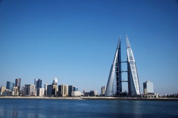 شروط دخول السعوديين إلى البحرين 1443 وقيمة الرسوم
