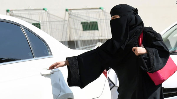 خطوات إصدار تأشيرة سائق خاص للمرأة في السعودية 1444 والمستندات المطلوبة