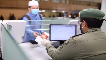 الجوازات تكشف عن توضيح هام بشأن تجديد الإقامة للعمالة المنزلية قبل السفر