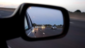 5 حالات تفرض عليك التمهل في القيادة على الطريق