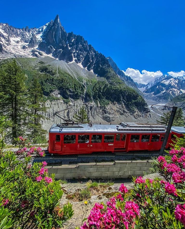 نهر Mer de Glace