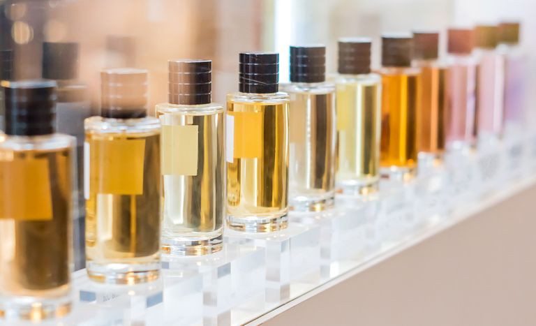 نصائح لدوام رائحة العطر