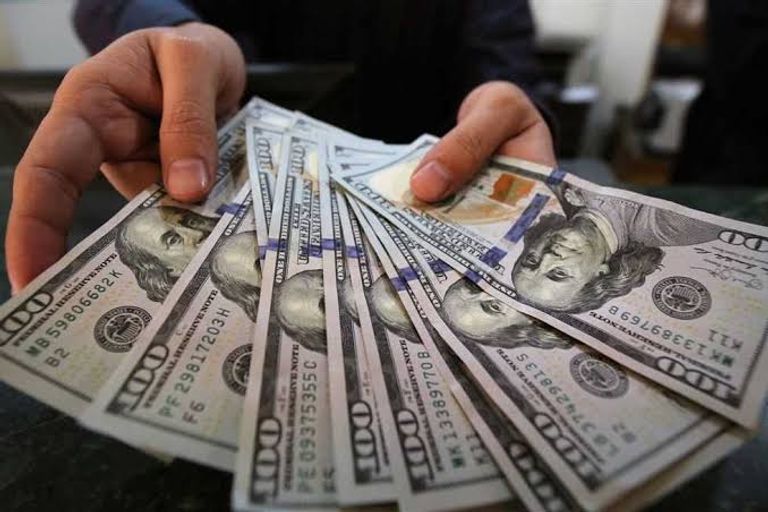 أوراق نقدية فئة 2000 ليرة سورية - أرشيفية