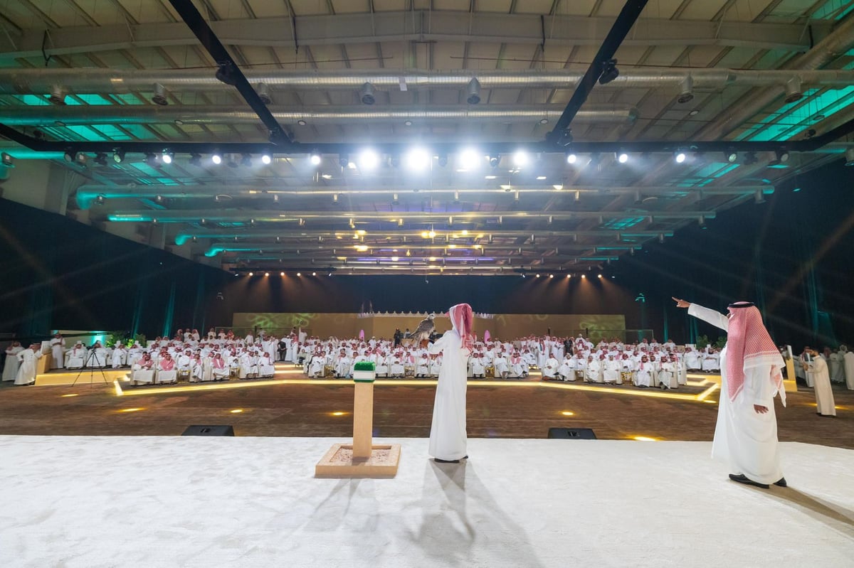 بيع صقرَين بـ241 ألف ريال في الليلة الأخيرة لمنصة المزاد الدولي لمزارع إنتاج الصقور 2024