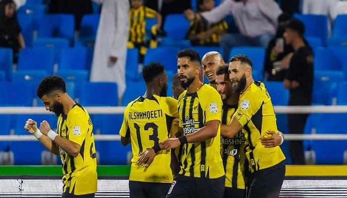 كيفية مشاهدة البث المباشر لمباراة الاتحاد والتعاون في الدوري السعودي 2025