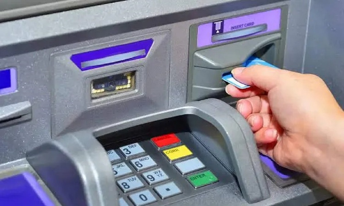 تفاصيل رسوم السحب من ماكينات ATM تصل لـ20جنيه وهذا الحد الأقصى للمعاملات اليومية