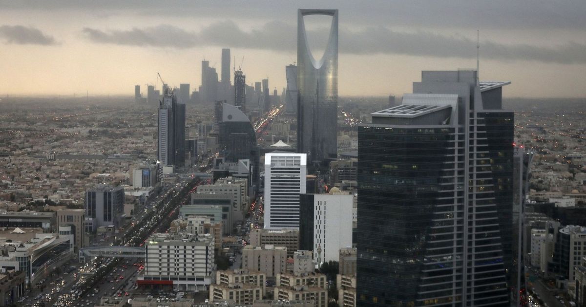 تخارجات بملياري دولار تهبط بصافي الاستثمار الأجنبي بالسعودية 7.5%