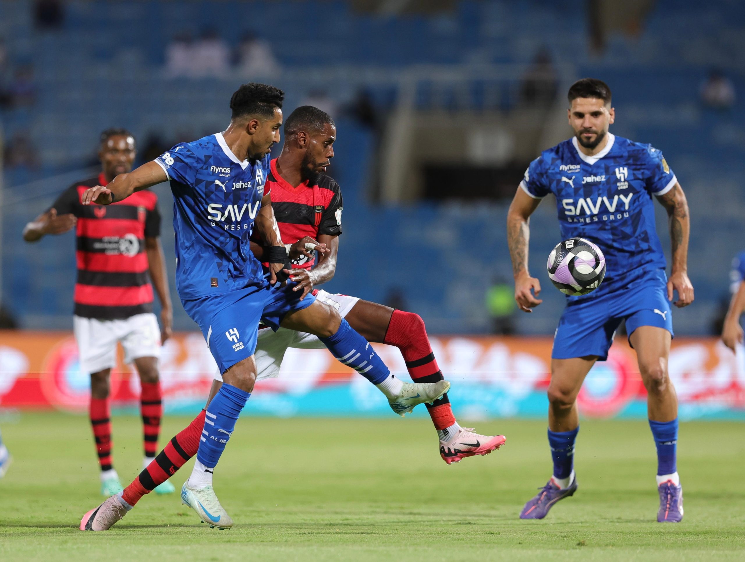 الفوز الـ 54 .. الهلال ينتصر على الرياض بثلاثية في دوري روشن