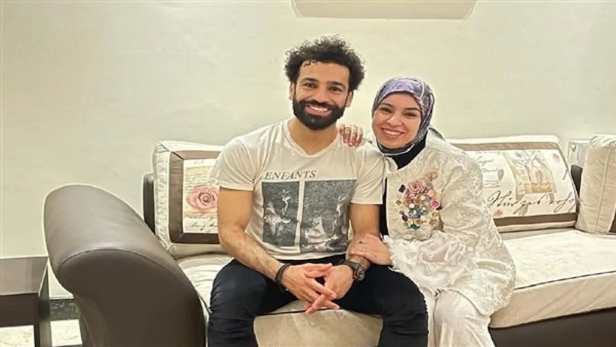 شقيقة محمد صلاح تعلن سبب احتفاله بالقوس والسهم و توضح انتمائه الكروي