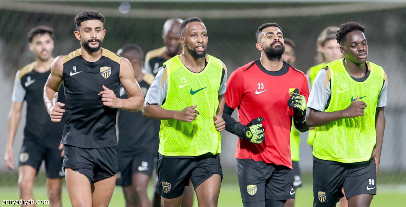 قبل الديربي.. بيريرا وكادش يدعمان الاتحاد