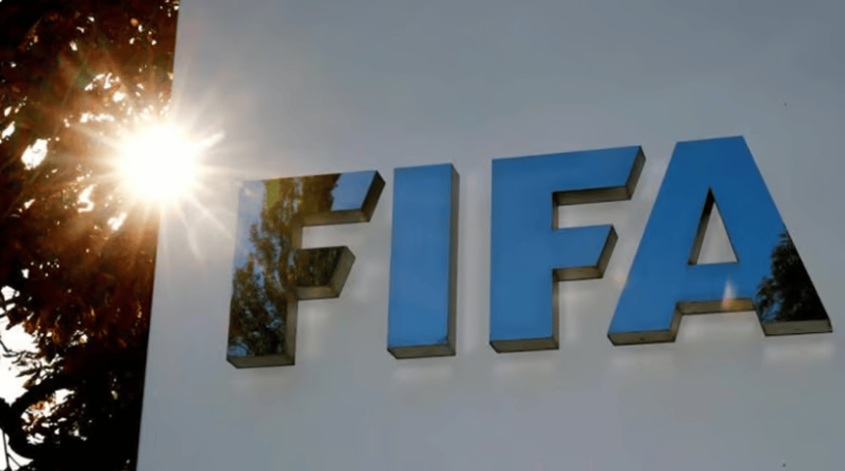 وفد الـ FIFA يصل الرياض لتقييم المنشآت الرياضية قبل موعد إعلان البلد المستضيف لمونديال 2034