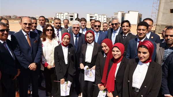 افتتاح وتفقد مشروعات تعليمية وصحية بجامعة مدينة السادات بتكلفة 8 مليارات جنيه. .. صور