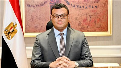 وزير الإسكان يُصدر قرارات إزالة لمخالفات بناء بمدينتي السادات وحدائق أكتوبر والساحل الشمالي
