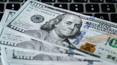 سعر الدولار مقابل الجنيه المصري اليوم داخل 9 بنوك