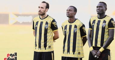 تشارلز باساي ومحمد عنتر في هجوم المقاولون أمام سيراميكا