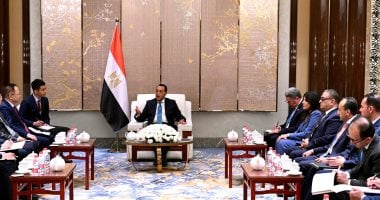 رئيس الوزراء يلتقى رئيس مجلس إدارة شركة “تيدا” الصينية القابضة