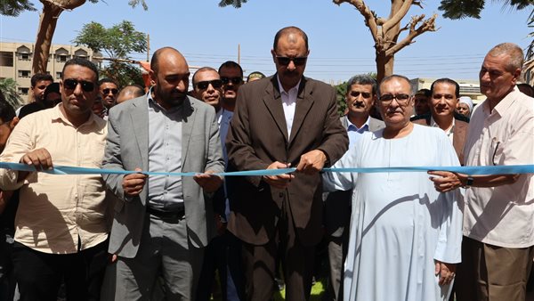 محافظ سوهاج يفتتح سوق اليوم الواحد بمدينة البلينا