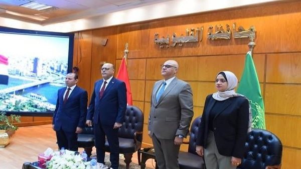 وزير العمل ومحافظ القليوبية يطلقان ورشة تعريفية بالقانون الجديد