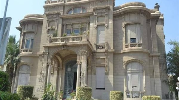 “هندسة عين شمس” تستقبل وفدا تعليميا من الصين لبحث التعاون الدولي