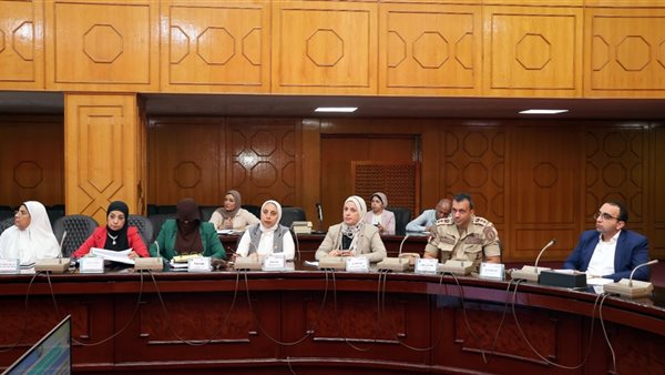 نائب محافظ الاسماعيلية يشدد علي حل مشكلات المياه بالمحافظة