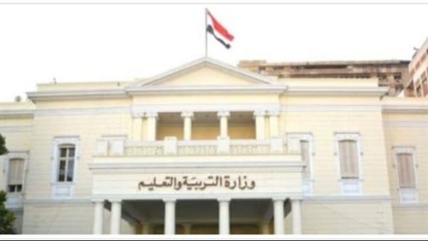 تنبيه مهم للمعلمين المعنيين بتدريس “الجدارات البيئية” لطلاب الصف الأول بالمدارس الفنية