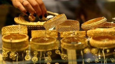 مدفوعًا بضعف سوق العمل الأمريكي وتوقعات خفض الفائدة.. الذهب يقفز لمستويات تاريخية