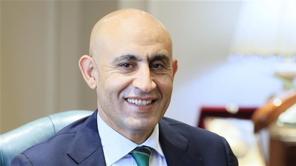 تقدمنا بجميع المجالات التعليمية بالتعاون بين المعلمين والوزارة