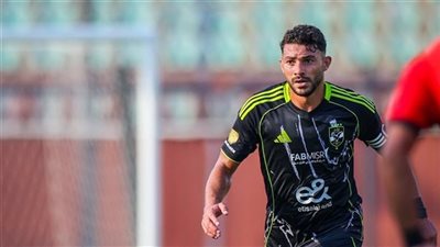الغيابات تضرب الأهلي في خط الدفاع قبل مواجهة إنبي في الدوري