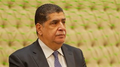 عمرو صلاح يتمنى التوفيق لحسن مصطفى في انتخابات الاتحاد الدولي لكرة اليد