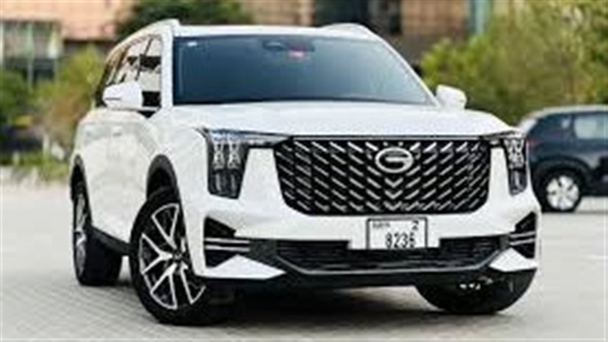 هل تتفوق GS8 الصينية على الكبار؟ مقارنة ثلاثية حاسمة