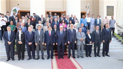 وزير التعليم العالي: الإقبال الكبير من الطلاب على الالتحاق بالجامعات الأهلية يعكس ثقة الطلاب وأولياء الأمور بها