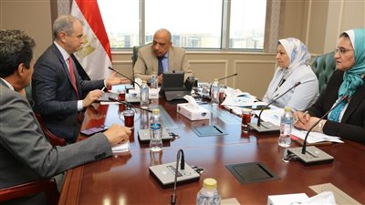 الكهرباء: متابعة مستجدات تنفيذ مشروع طاقة الرياح بقدرة 2000 ميجاوات والالتزام بالمخطط الزمني