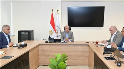 وزير الري: تخفيض مناسيب المياه في بركة سيوة وصولاً للمناسيب الآمنة