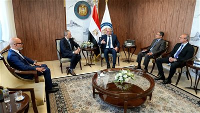 البترول: التكنولوجيات المتطورة تعد العنصر المحفز الأساسي لإطلاق كافة الإمكانات الإنتاجية