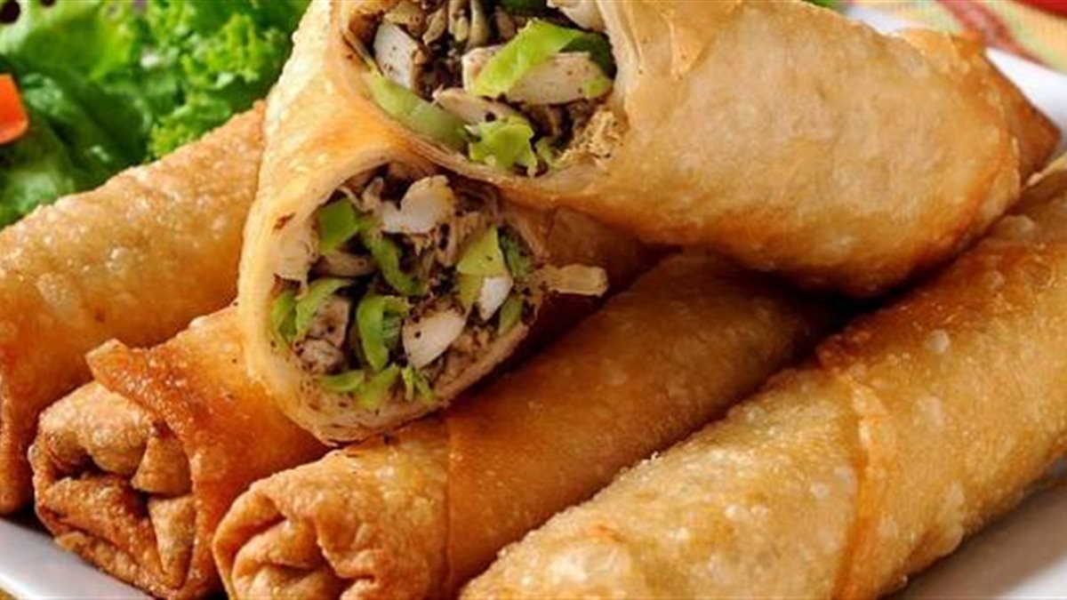 وجبة صحية بدون قلي.. إليكِ وصفة سبرينج رول بالفرن بحشوة لذيذة وخفيفة