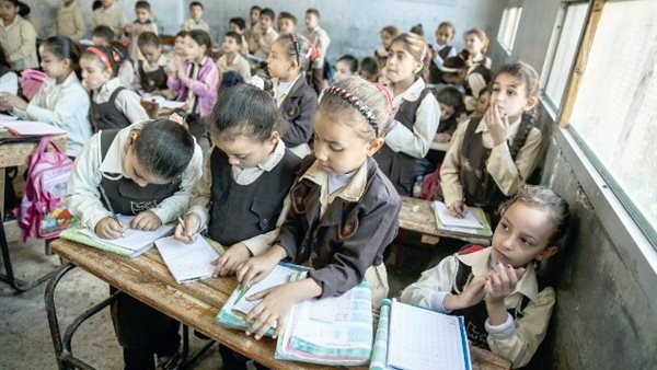 نظام أيام الراحة.. أحدث طرق “التعليم” لتقليل الكثافة الطلابية داخل الفصول