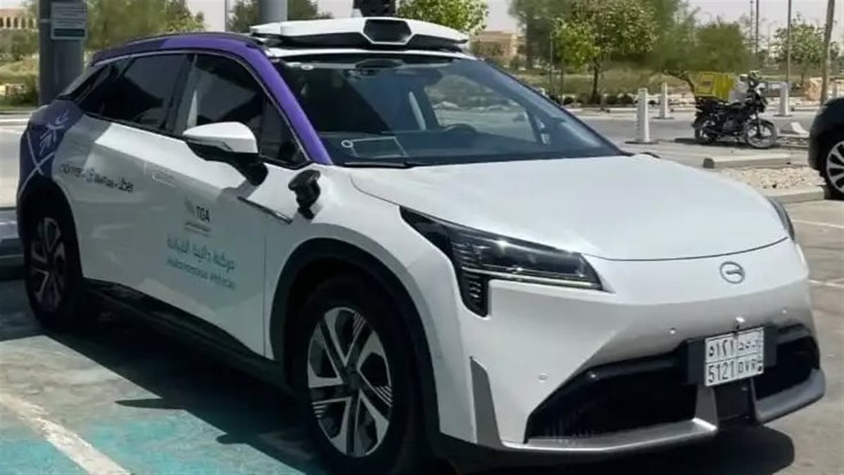 بسيارة بدون سائق.. السعودية تعلن دخول مجال التنقل الذكي