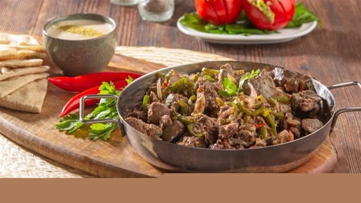 3 طرق متنوعة لتحضير طاجن الكبد والقوانص بالوصفات المصرية.. تعرفي عليها