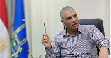 انتظام تشغيل محطة مياه الشيخ على بأسوان بعد تفتيت بقعة سولار فى النيل