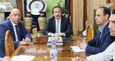 محافظ المنوفية يستعرض نسب إنجاز منظومة تقنين الأراضي أملاك الدولة