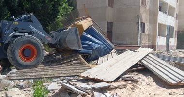 غلق وتشميع 13 شقة سكنية.. حملة مكبرة لإزالة التعديات والإشغالات بالإسماعيلية
