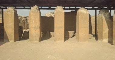 “السياحة” توضح حقيقة فيديو متداول بشأن مقبرة بتاح شبسس بأبو صير