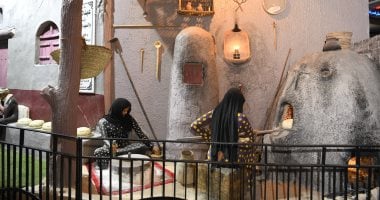هدية لأهالى قنا.. الجدارية الريفية مقصد الزوار لالتقاط الصور التذكارية.. صور