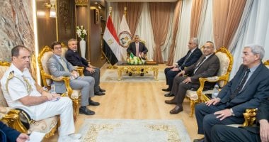 وزير الإنتاج الحربى: نحرص على الانفتاح والتعاون مع مختلف الشركات العالمية