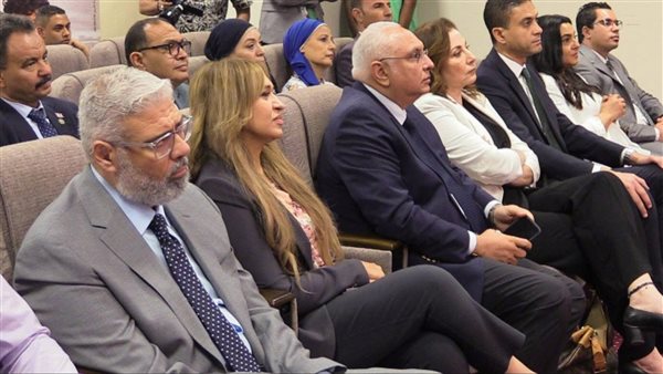 ختام فعاليات برنامج التثقيف المالي لطلاب مدارس التكنولوجيا التطبيقية