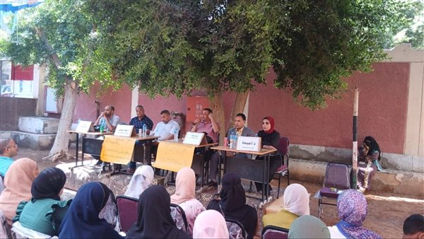مدارس أسيوط تنظم معسكرات استقبال للطلاب الجدد ولقاءات تعريفية بنظام البكالوريا