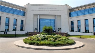 وزارة الاتصالات تواصل تمكين الشباب عبر مركز إبداع مصر الرقمية “كريتيفا” بقنا