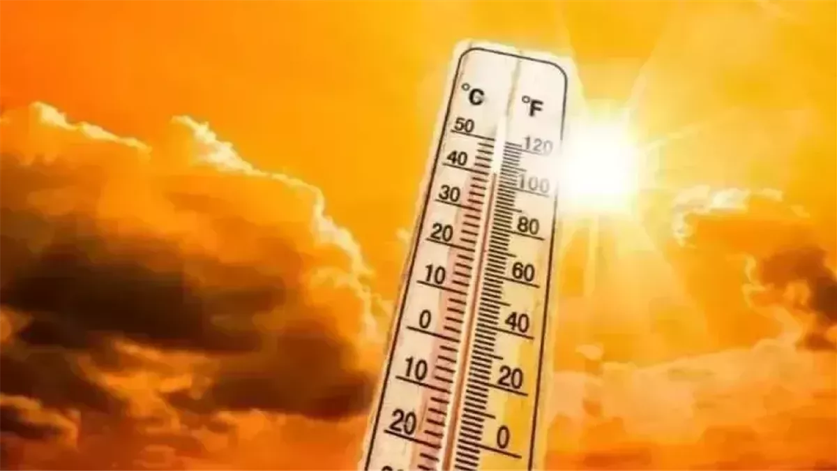 اضطراب الملاحة البحرية وأجواء شديدة الحرارة.. الأرصاد تكشف حالة الطقس غدا الأحد